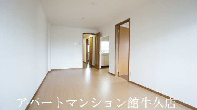 ヴィザージュの居間・リビング