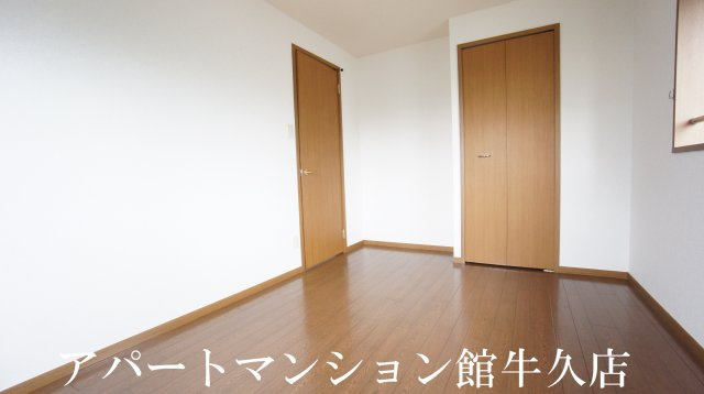 ヴィザージュの洋室