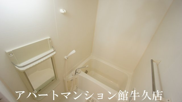 ヴィザージュの浴室