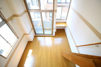 【洋室】 | LOFT