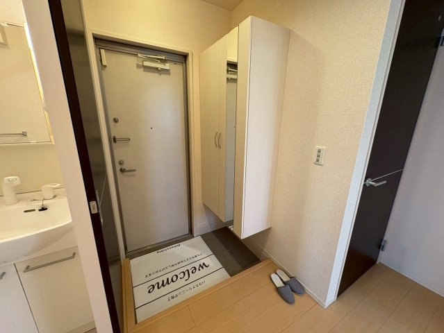 オークスの玄関