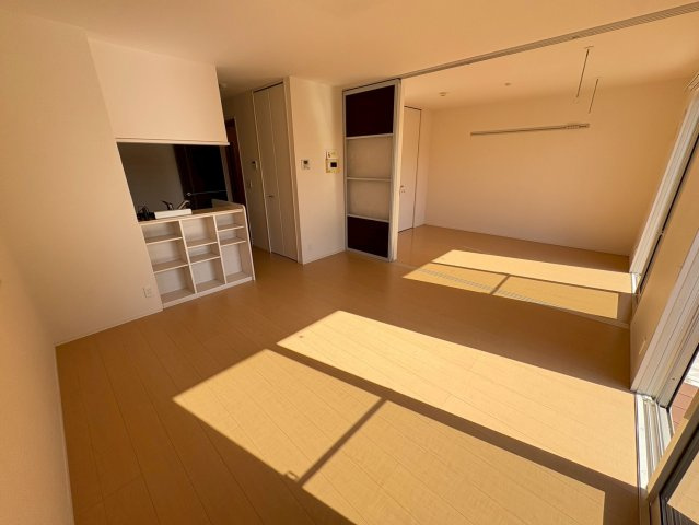 オークスの居間・リビング