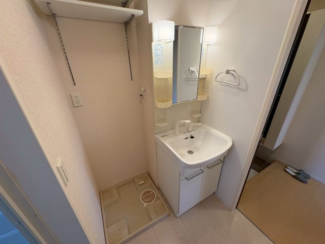 オークスの独立洗面台