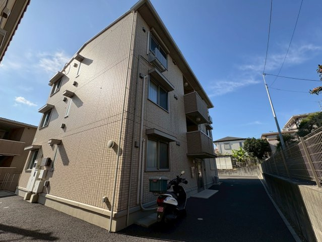 オークスの外観