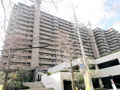 【外観】 | ラビスタ宝塚ウエストウイング2番館