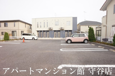 【駐車場】 | ブリーズ ヴィラⅢ