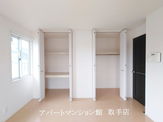 フォンテーヌＢの収納