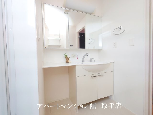 フォンテーヌＢの独立洗面台
