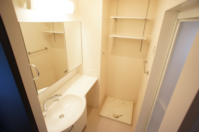 ソラージュＡの独立洗面台