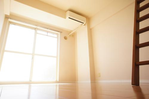【その他】 | オネスティ船橋壱番館 | 南向きの明るいお部屋です。