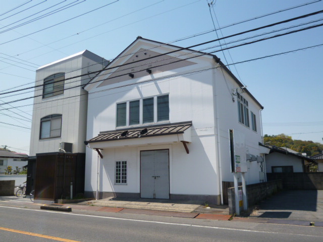 倉敷市美和２丁目の店舗の外観