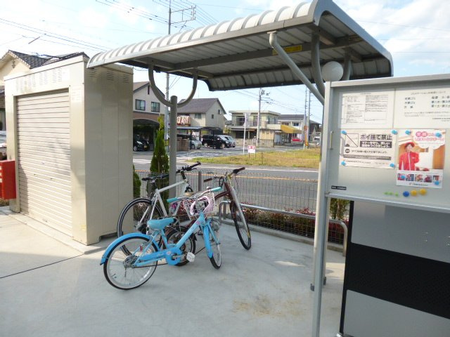 総社市清音上中島のアパートのその他共用部分|駐輪場