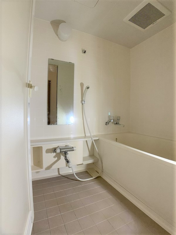 Ｋプラッツの浴室