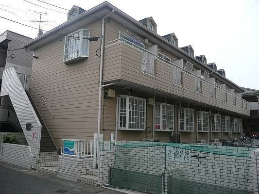 ローズアパートＡ棟の外観
