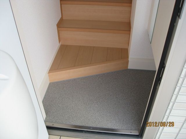 クレディの玄関