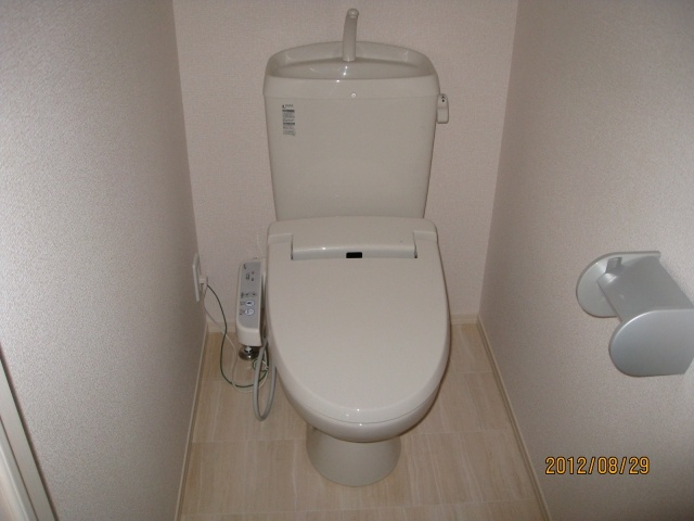 クレディのトイレ