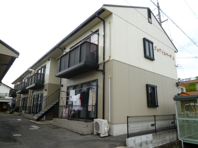 倉敷市平田のアパートの外観