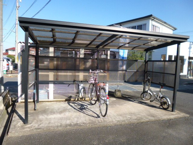 倉敷市茶屋町のアパートのその他共用部分|駐輪場