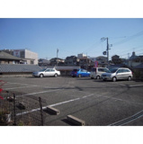 生駒市西松ケ丘の駐車場の画像