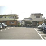 村田モータープールの画像