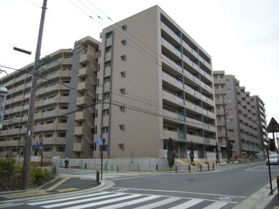 【外観】 | ローレルスクエア学研奈良登美ヶ丘Ⅱ