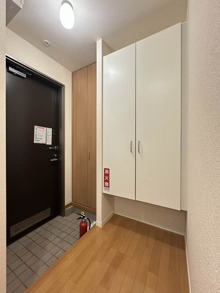 メゾンマスト盛南Ⅲの玄関
