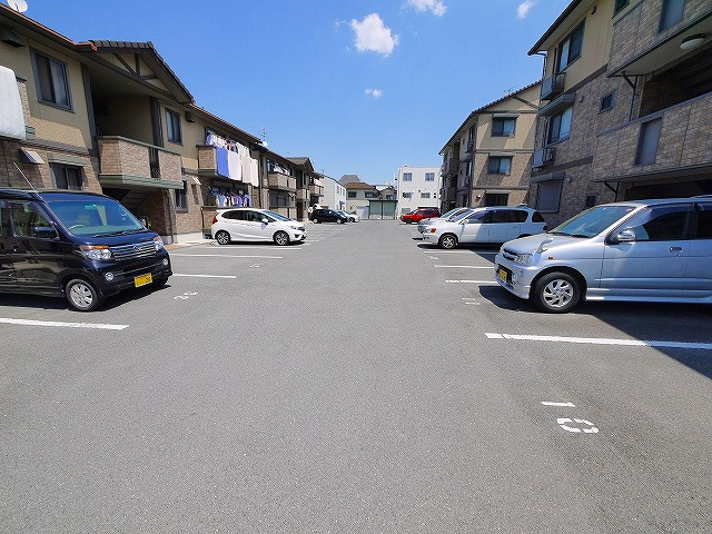 ヴィーブルCの駐車場|駐車場です