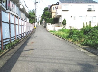 【前面道路含む現地写真】 | 目黒区柿の木坂2丁目売地6880万円前面道路2