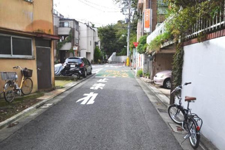 【前面道路含む現地写真】 | 品川区西大井5丁目売地4280万円前面道路2