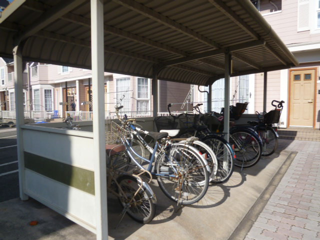 倉敷市茶屋町のアパートのその他共用部分|駐輪場