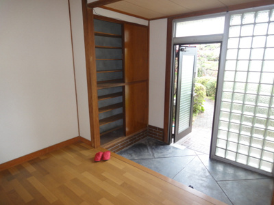  | 安川貸家