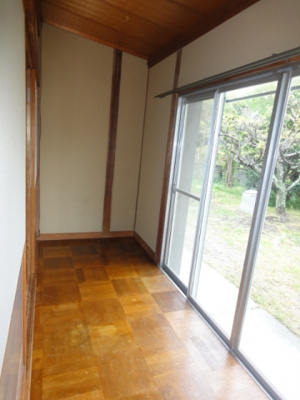  | 安川貸家
