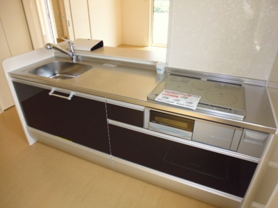 【キッチン】 | ハイマート | ＩＨ３口コンロ付き