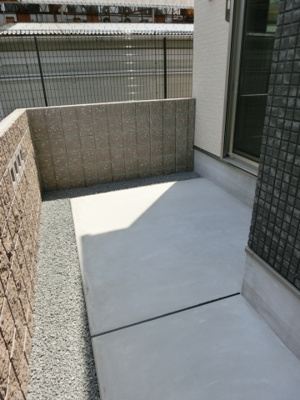 【バルコニー】 | ビアンコネロ