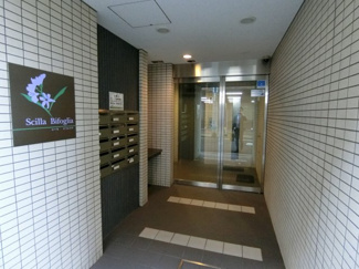 【エントランス】