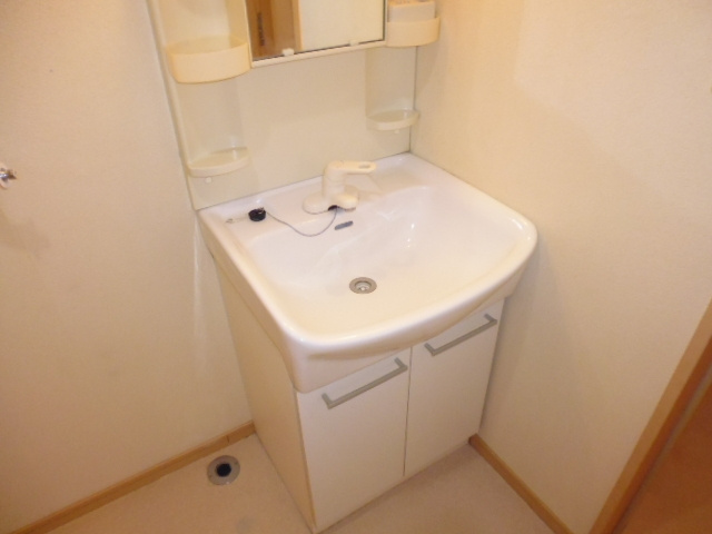 サンライズつらじまの独立洗面台
