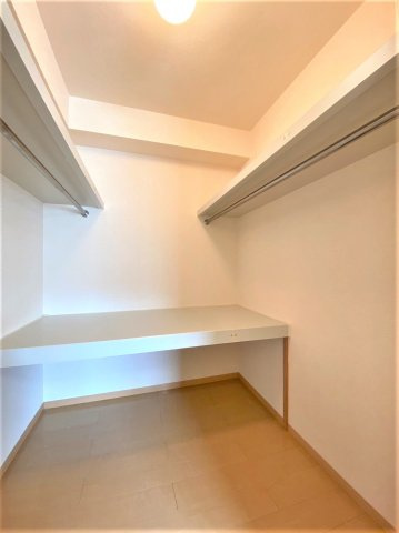 リビングタウン八日市場Cの収納