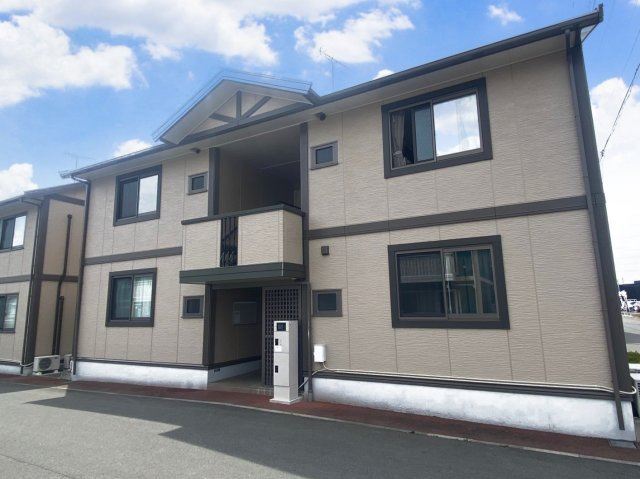 リビングタウン八日市場C