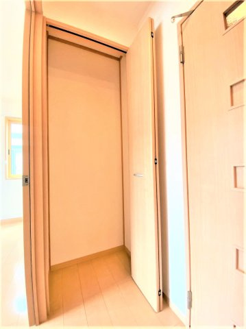 リビングタウン八日市場Cの収納