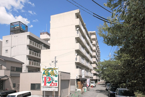 ALPHA RIVERS（アルファリバーズ）の外観