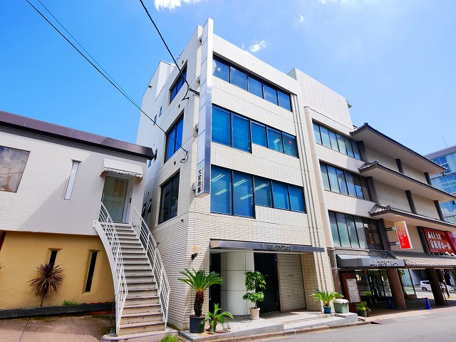 奈良タカタニビル