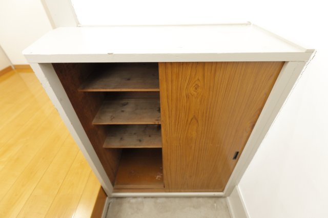 正和コーポの玄関