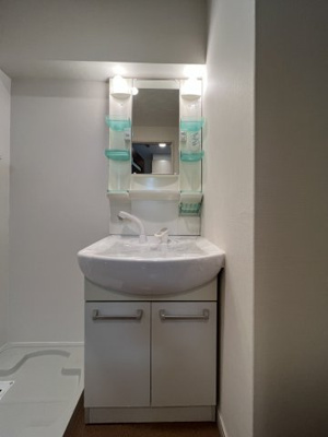 【独立洗面台】 | ドゥエリング天満