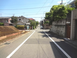 【前面道路含む現地写真】 | 世田谷区下馬5丁目売地7480万円前面道路1