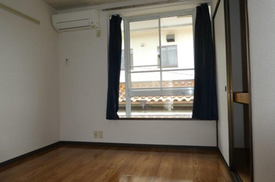 【洋室】 | ロマーナ中庄