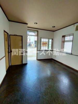  | 鷹殿町店舗付貸家