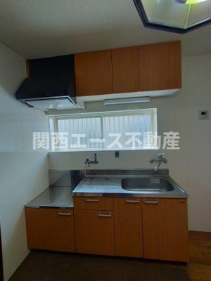  | 鷹殿町店舗付貸家