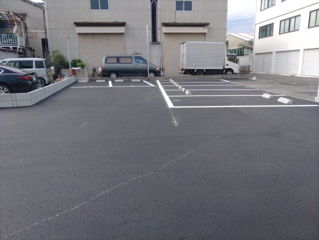 潮江4丁目10ガレージ　