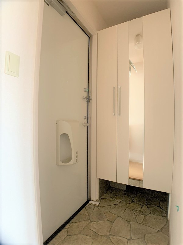 サンパティークの玄関