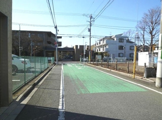 【前面道路含む現地写真】 | 世田谷区成城8丁目売地8480万円前面道路2